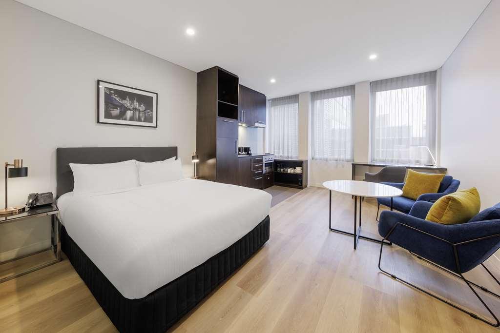 Oaks Melbourne On Collins Suites Szoba fotó
