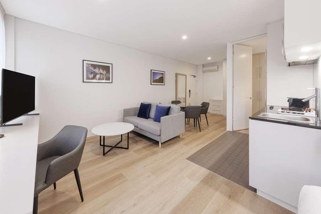 Oaks Melbourne On Collins Suites Szoba fotó