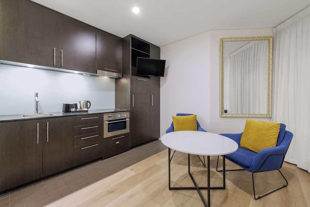 Oaks Melbourne On Collins Suites Szoba fotó